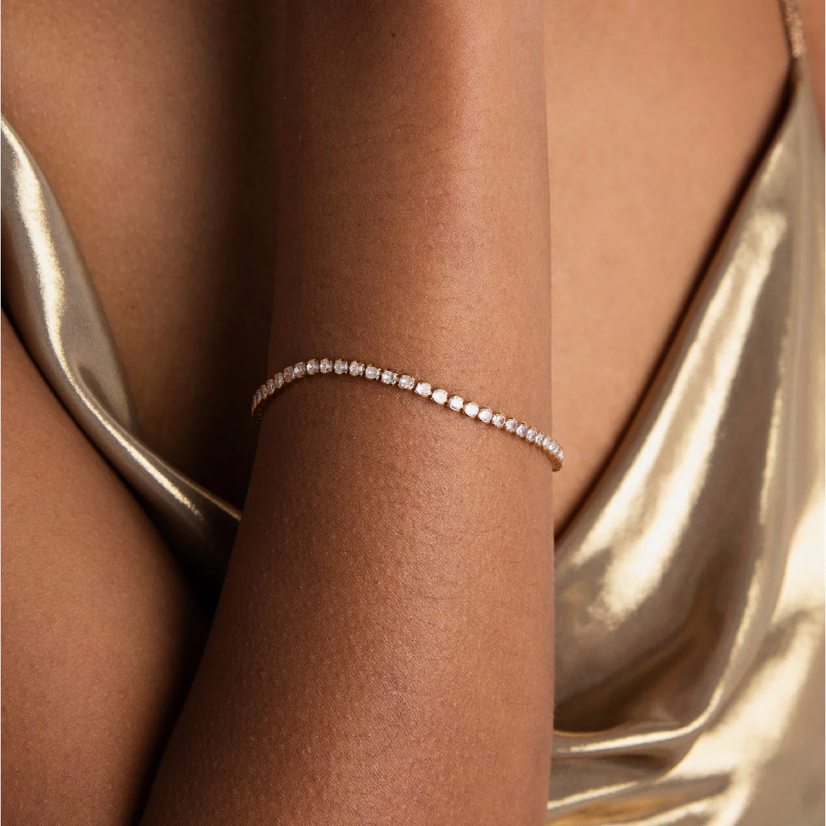 Gleam Bold Tennis Chain Bracelet in Gold - Image 4